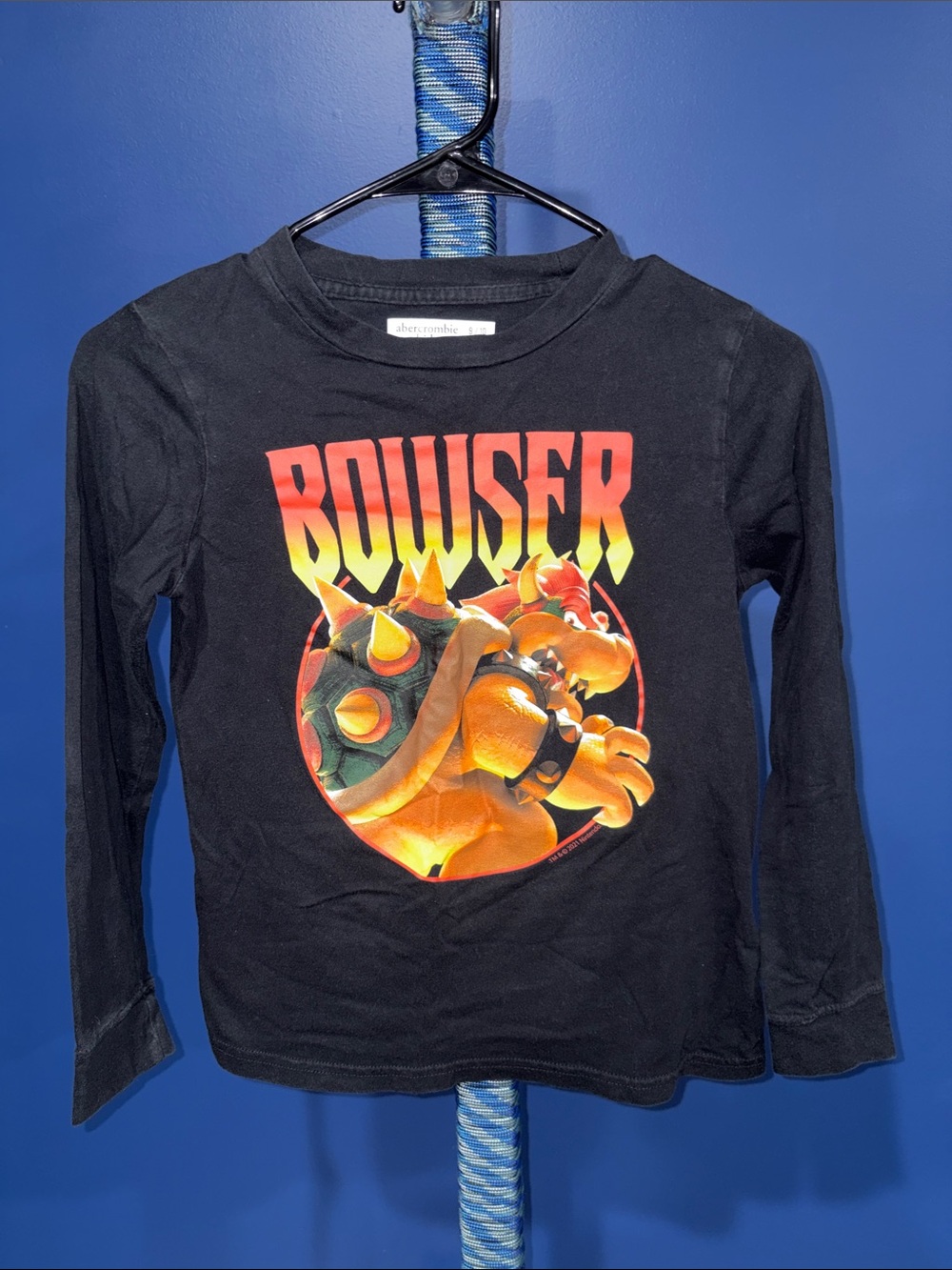 Abercrombie & Fitch -Bowser Graphic Long-Sleeve Shirt Size 9/10 - Picture 3 of 15